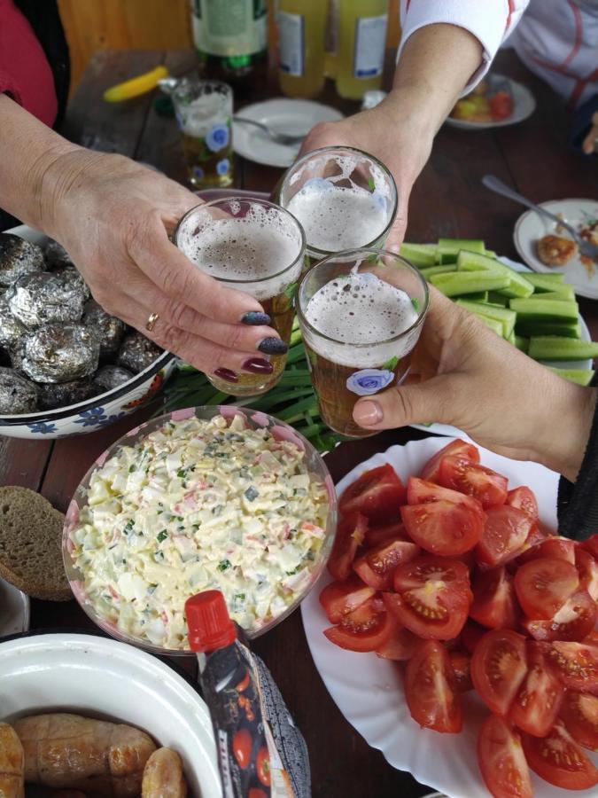 Родинна Оселя 슬랍스크 외부 사진