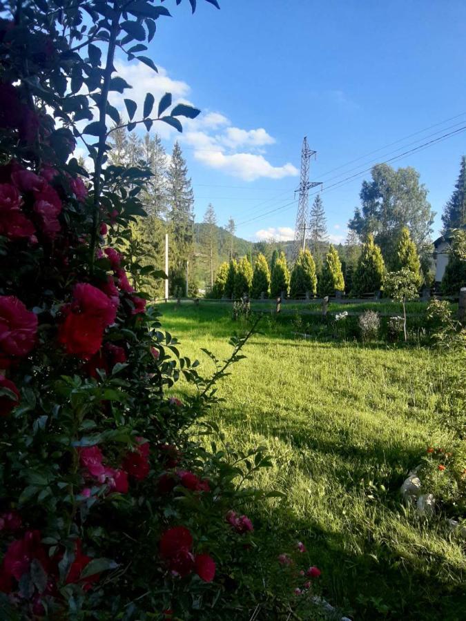 Родинна Оселя 슬랍스크 외부 사진