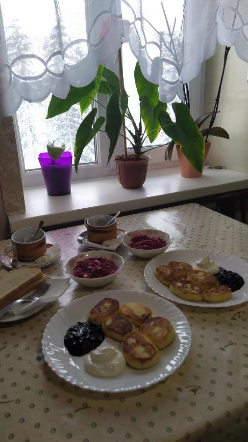 Родинна Оселя 슬랍스크 외부 사진