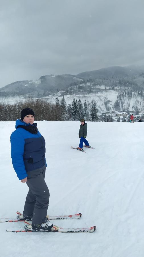 Родинна Оселя 슬랍스크 외부 사진