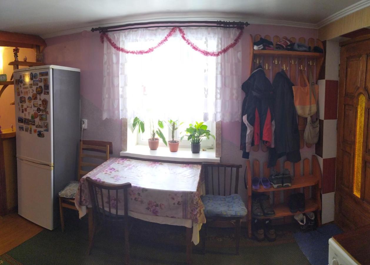 Родинна Оселя 슬랍스크 외부 사진